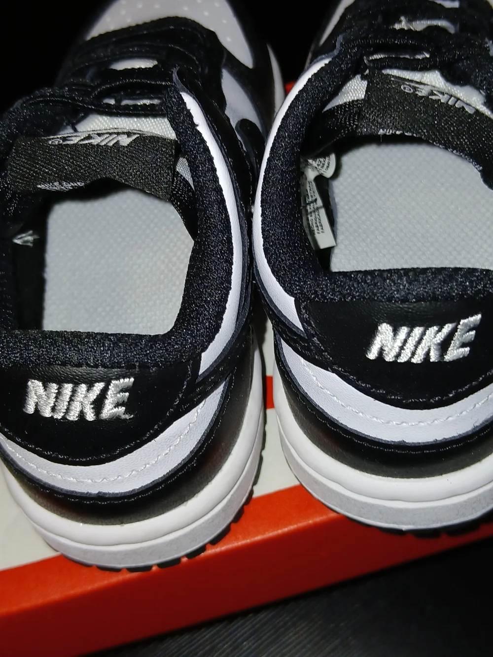 Nike Kids Toddler Black and White Low-Top Sneakers
